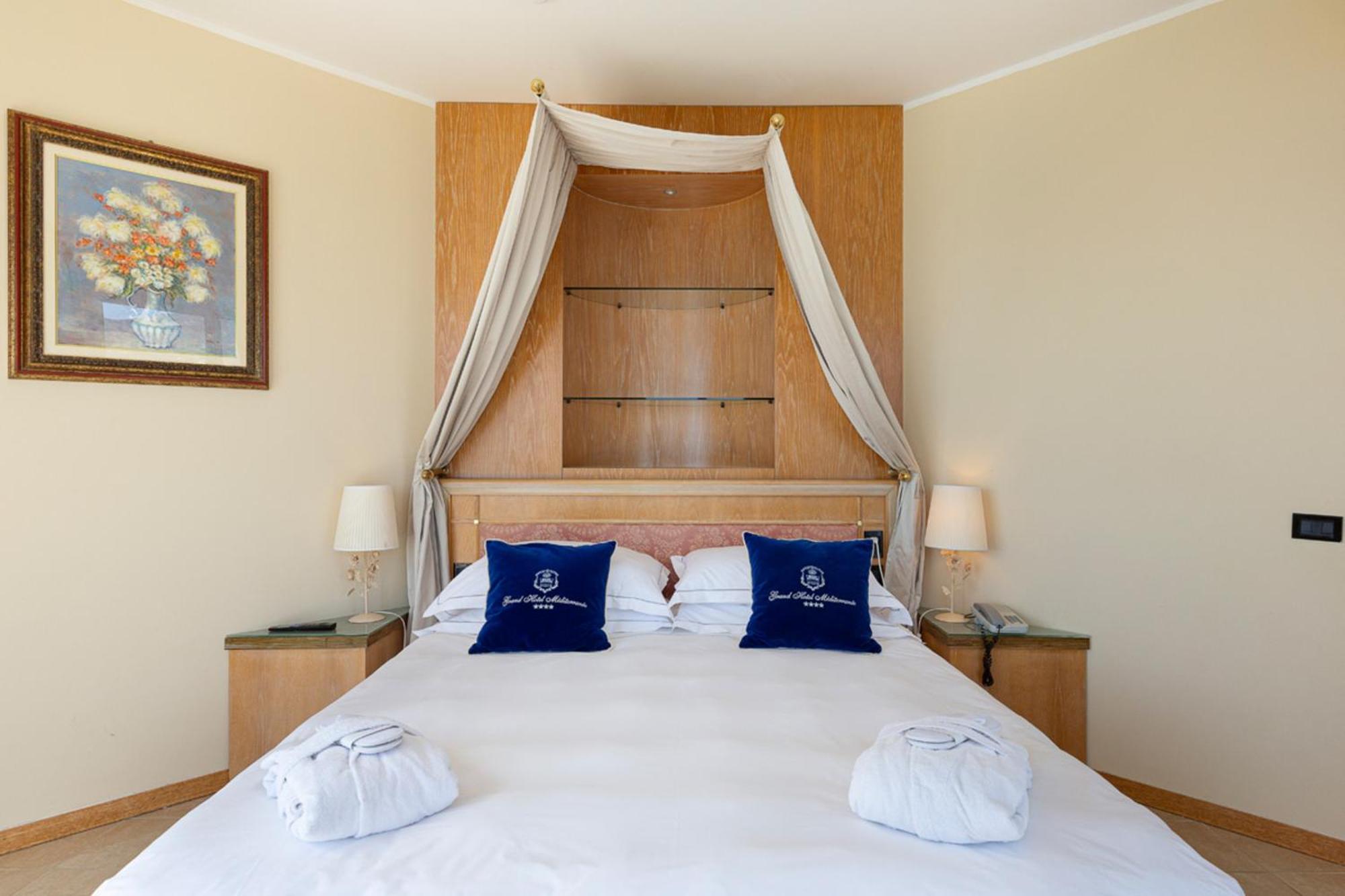 אלסיו Grand Hotel Mediterranee מראה חיצוני תמונה